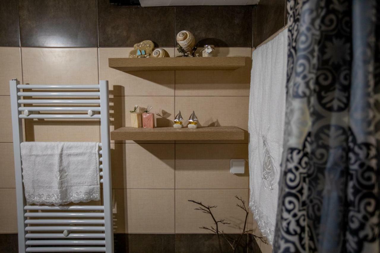 Chrysianna Seaview Apartment อาร์กอสโตลี ภายนอก รูปภาพ