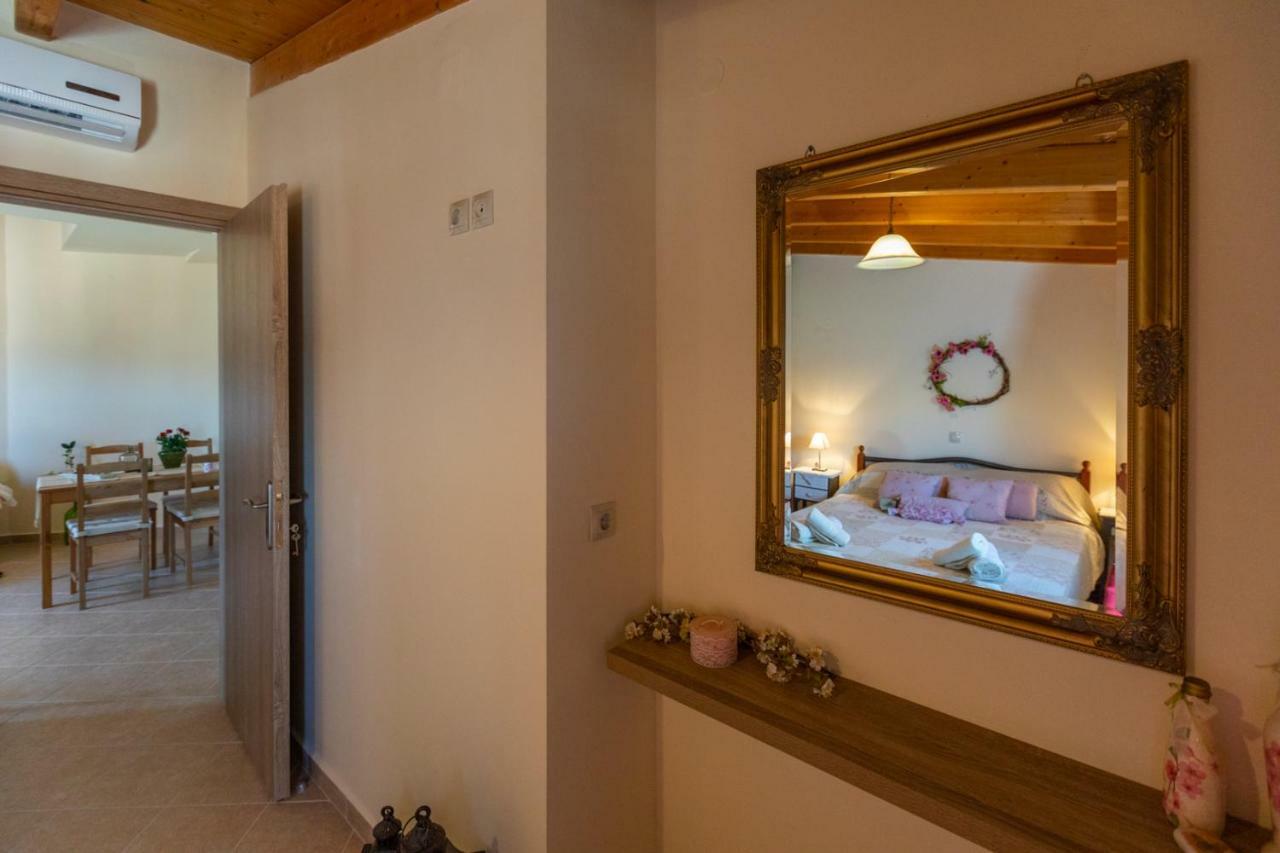 Chrysianna Seaview Apartment อาร์กอสโตลี ภายนอก รูปภาพ